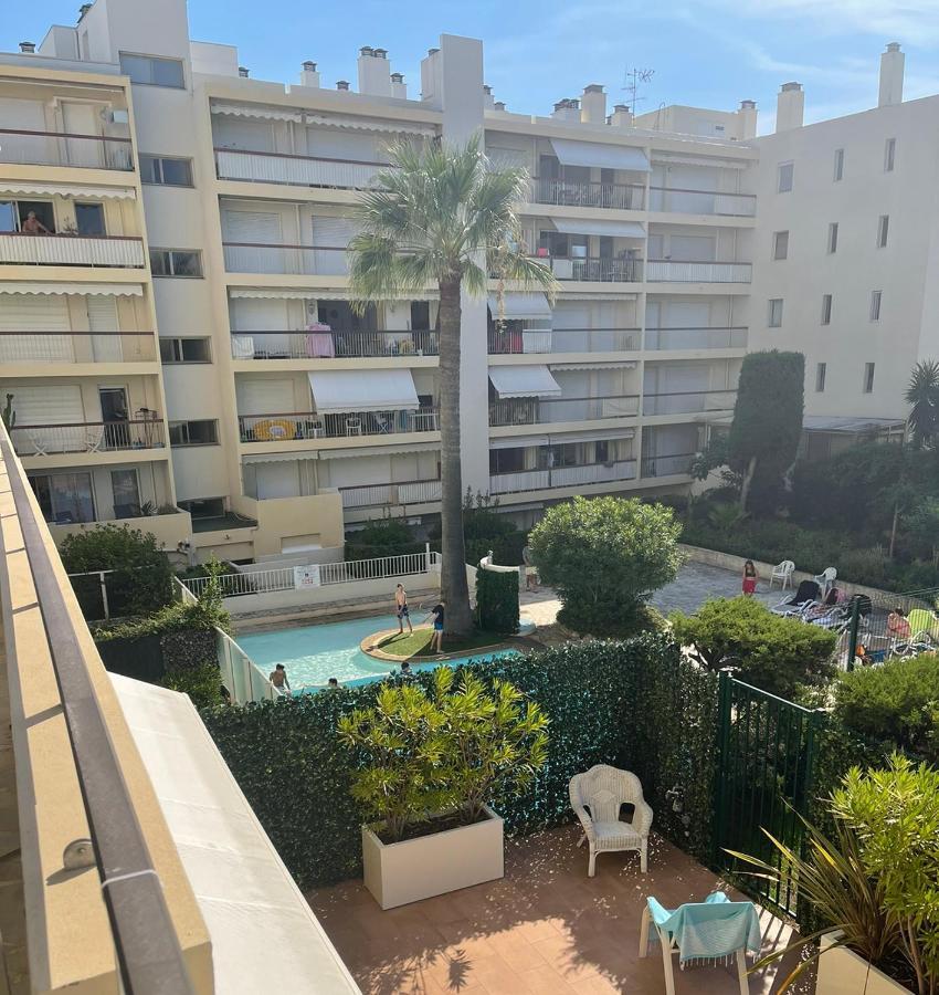 Cozy Studio On The Beach Antibes Buitenkant foto
